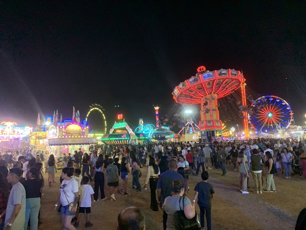 An image of the Kern County Fair rides at night.