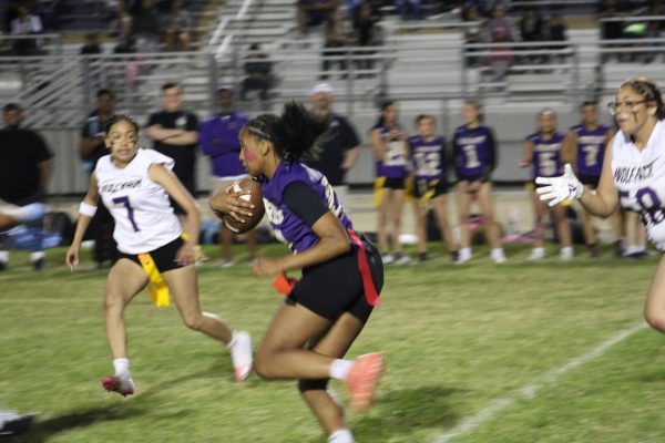 Powder Puff Gives Students One Last Chance to Compete and Have Fun